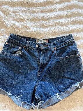 Vintage Levi’s Loose Shorts